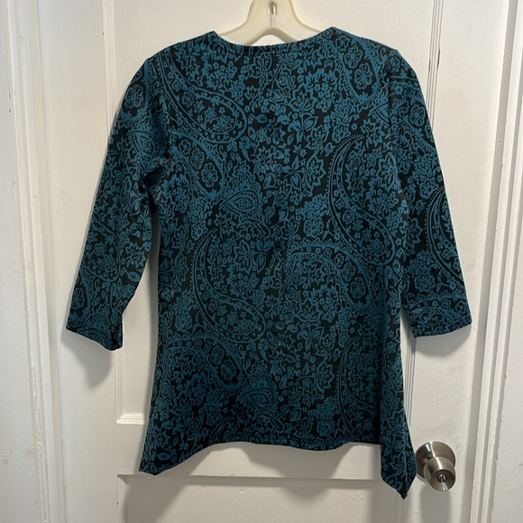 NorthStyle Top - Picture 4 of 12